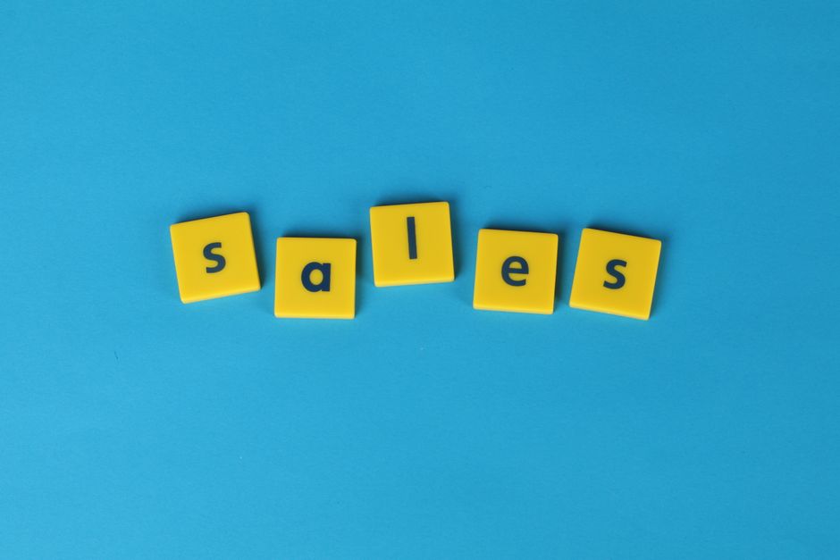 Como integrar marketing e vendas para eliminar o desperdício de leads em 2026